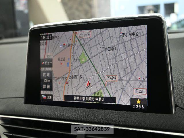 Peugeot 3008 2018-12 8368084-16
