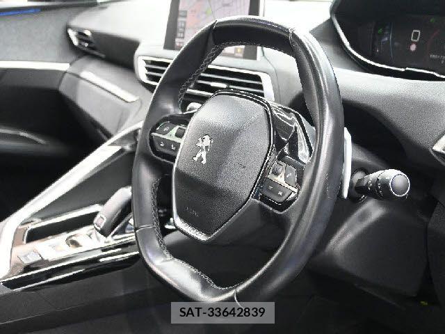 Peugeot 3008 2018-12 8368084-25