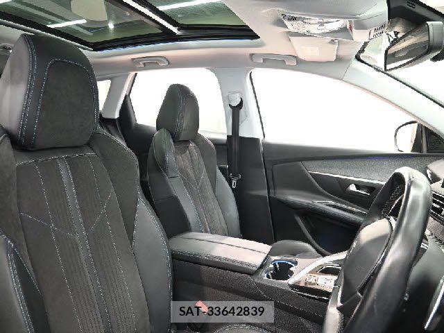 Peugeot 3008 2018-12 8368084-26