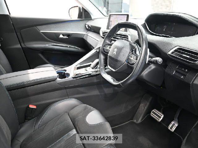 Peugeot 3008 2018-12 8368084-3