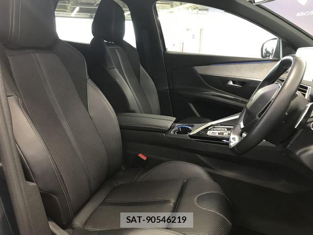 Peugeot 3008 2022-06 8414335-11