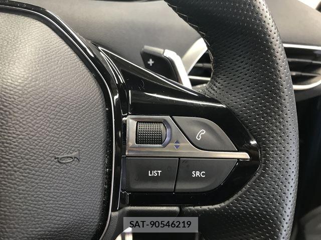 Peugeot 3008 2022-06 8414335-24