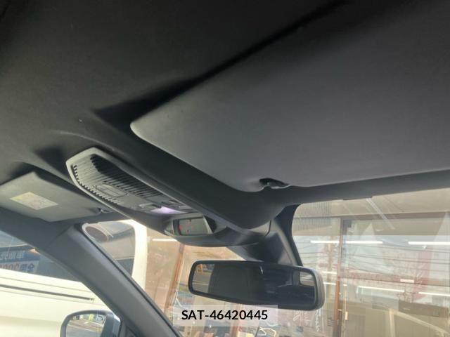 Peugeot 3008 2018-03 8414333-20