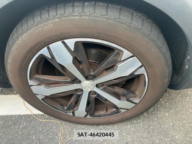 Peugeot 3008 2018-03 8414333-2