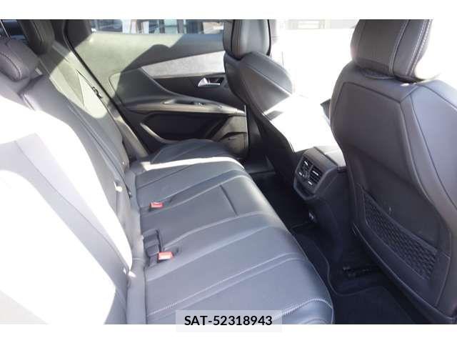Peugeot 3008 2022-11 8485917-8