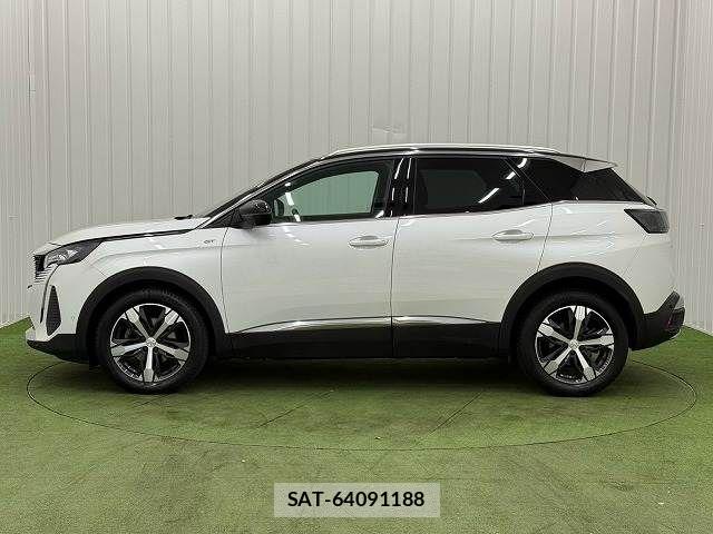 Peugeot 3008 2022-04 8485916-16