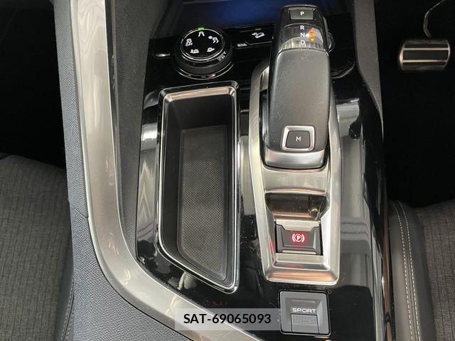 Peugeot 3008 2018-03 8563163-15