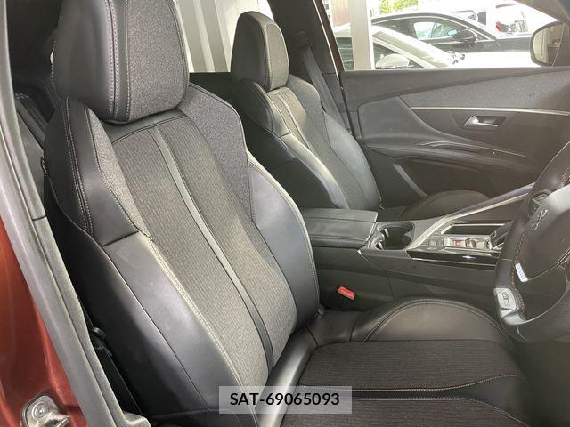 Peugeot 3008 2018-03 8563163-8