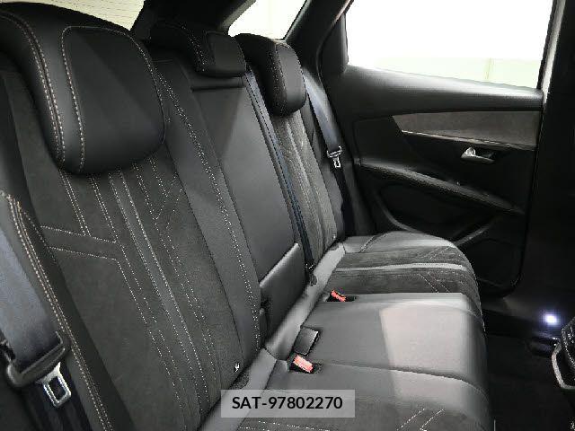 Peugeot 3008 2021-04 8628349-28