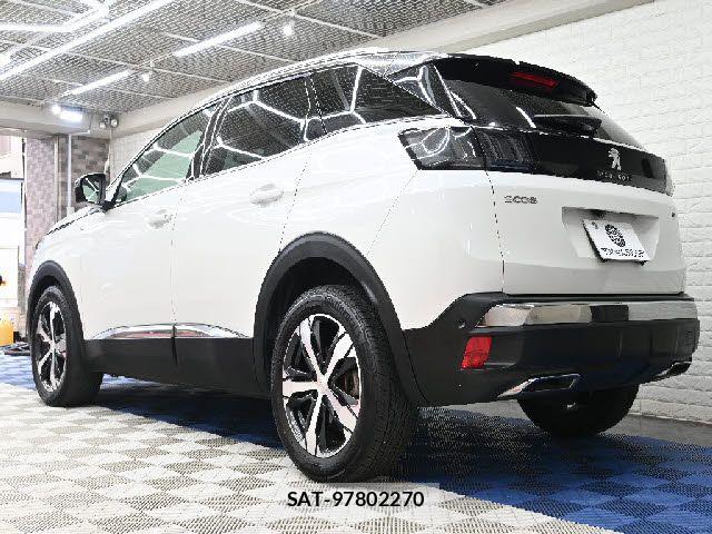 Peugeot 3008 2021-04 8628349-2