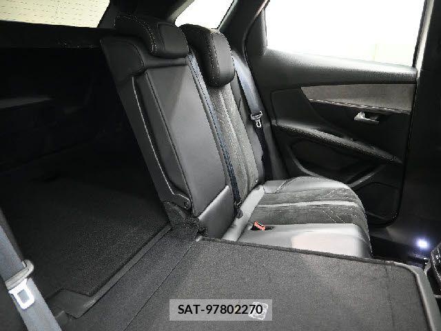 Peugeot 3008 2021-04 8628349-29