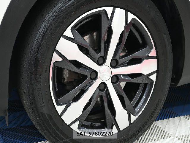 Peugeot 3008 2021-04 8628349-8
