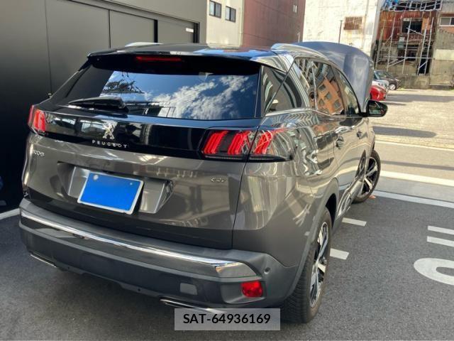 Peugeot 3008 2021-10 8660953-2
