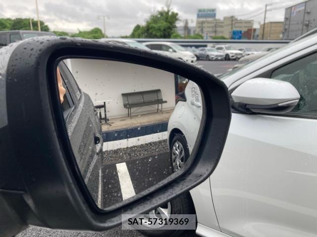 Peugeot 3008 2018-05 8686272-18