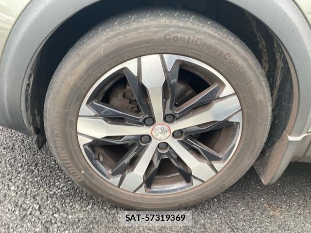Peugeot 3008 2018-05 8686272-5