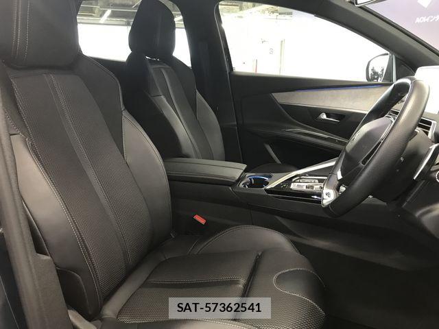 Peugeot 3008 2022-06 8686275-11