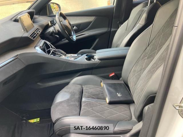 Peugeot 3008 2020-10 8686271-12