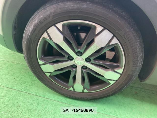 Peugeot 3008 2020-10 8686271-13