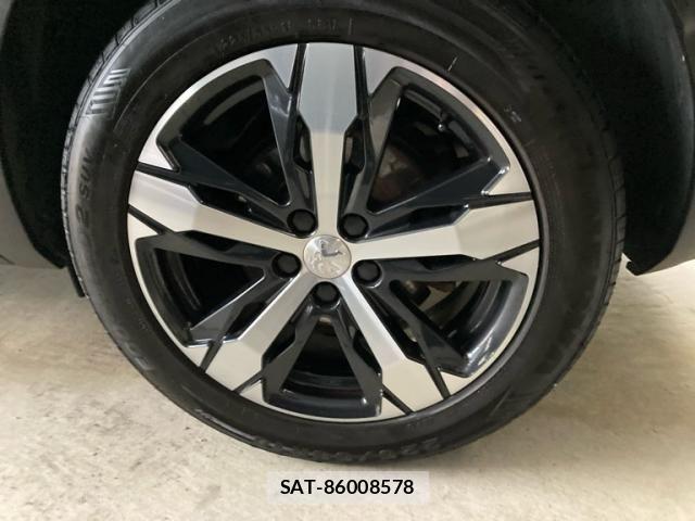 Peugeot 3008 2018-05 8745166-5