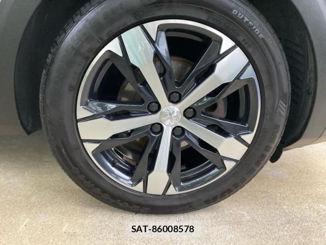 Peugeot 3008 2018-05 8745166-7