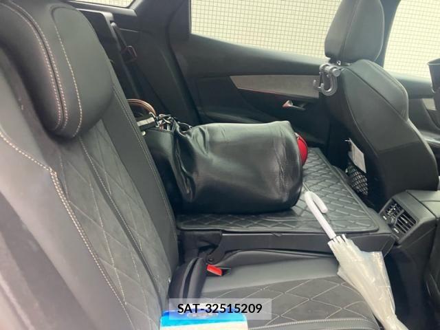 Peugeot 3008 2019-02 8745164-24