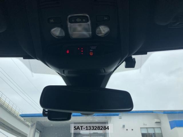Peugeot 3008 2018-03 8831050-15