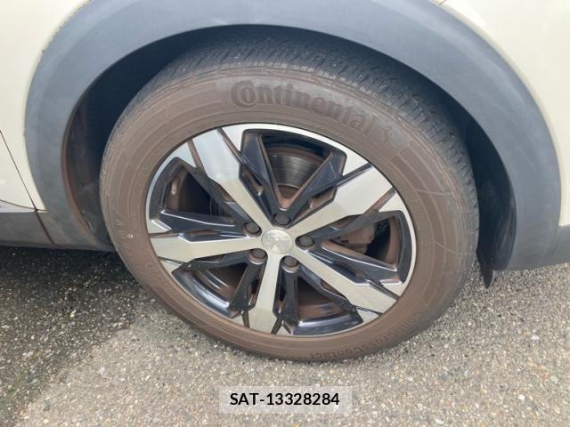 Peugeot 3008 2018-03 8831050-3