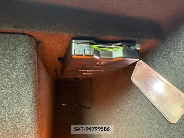 Peugeot 3008 2021-05 8831051-25