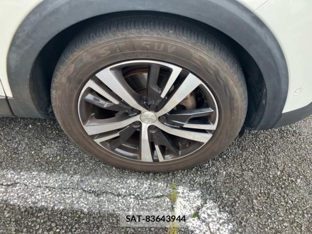 Peugeot 3008 2018-01 8831053-4
