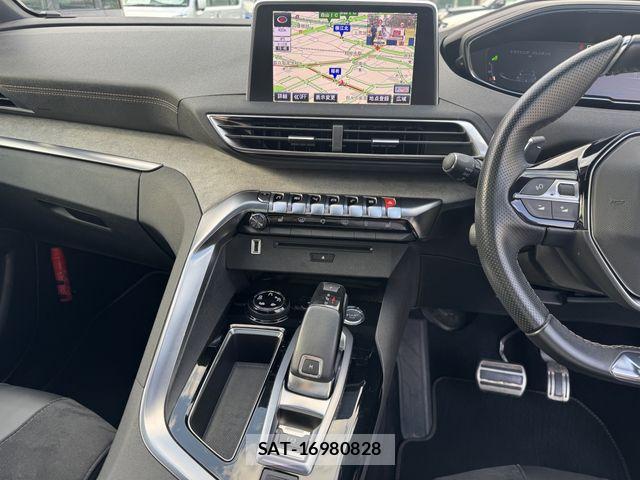 Peugeot 3008 2018-09 8831052-15