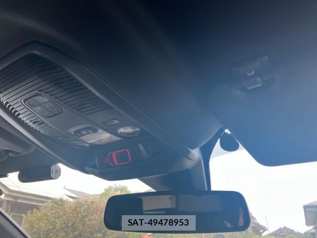 Peugeot 3008 2018-03 8850341-26