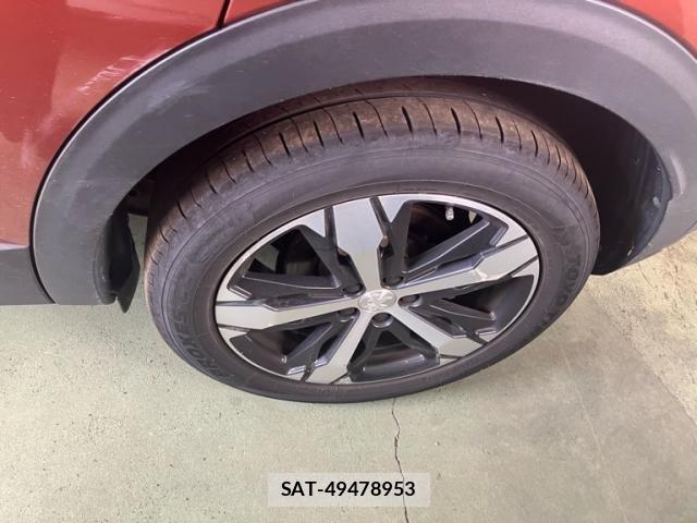 Peugeot 3008 2018-03 8850341-3