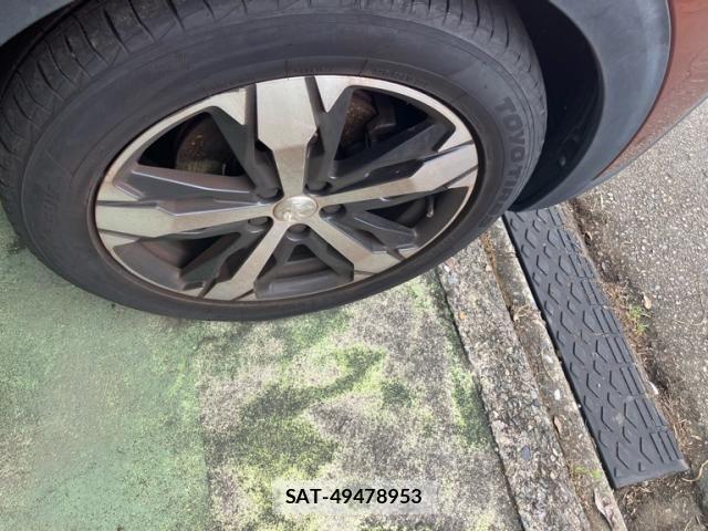 Peugeot 3008 2018-03 8850341-5