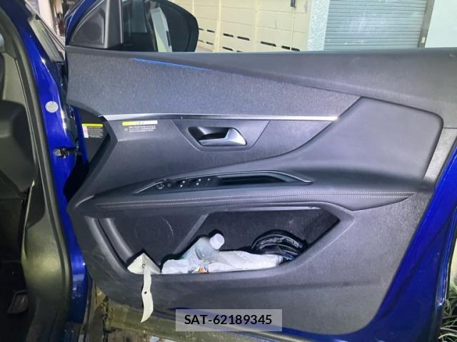 Peugeot 3008 2020-06 8881523-12