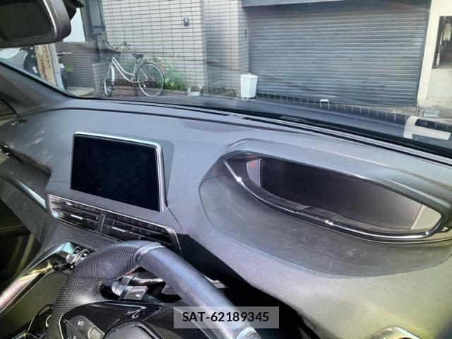 Peugeot 3008 2020-06 8881523-16