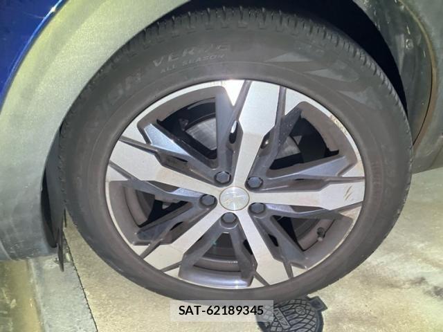 Peugeot 3008 2020-06 8881523-8