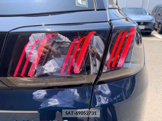 Peugeot 3008 2023-06 8881524-12