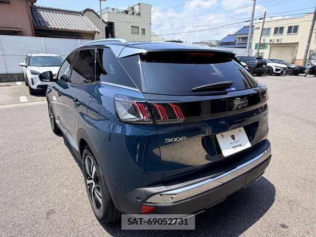 Peugeot 3008 2023-06 8881524-2