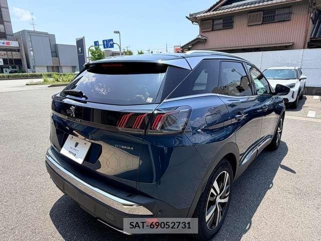 Peugeot 3008 2023-06 8881524-4
