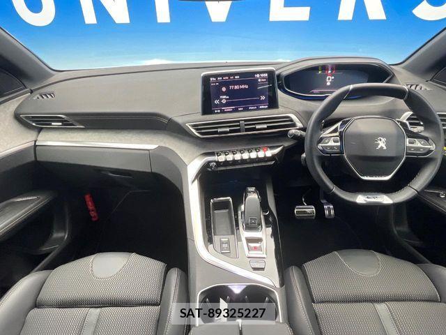 Peugeot 3008 2022-06 8884172-1