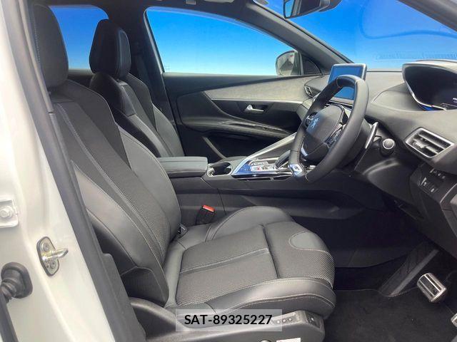 Peugeot 3008 2022-06 8884172-8