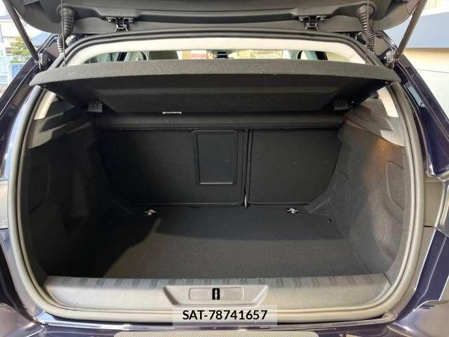 Peugeot 308 2018-09 613660-12