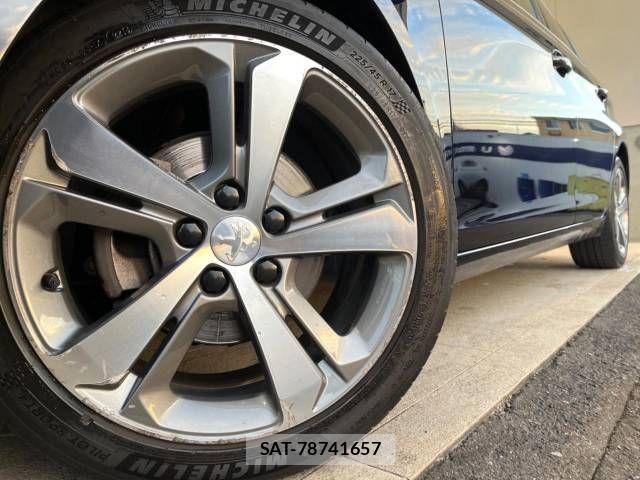 Peugeot 308 2018-09 613660-14