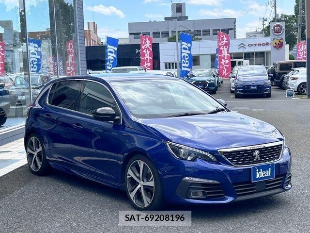 Peugeot 308 2018-07 1208050-2