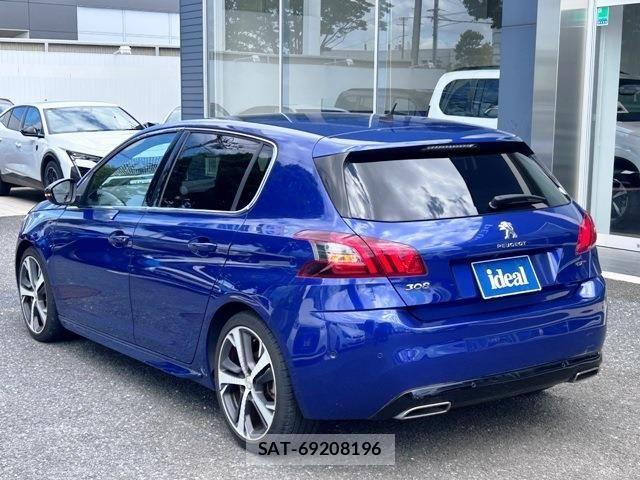 Peugeot 308 2018-07 1208050-6