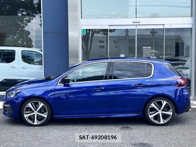 Peugeot 308 2018-07 1208050-7