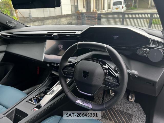 Peugeot 308 2023-11 1381527-9