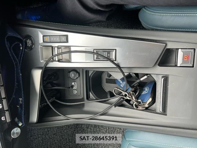 Peugeot 308 2023-11 1381527-22
