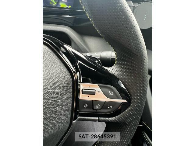 Peugeot 308 2023-11 1381527-25