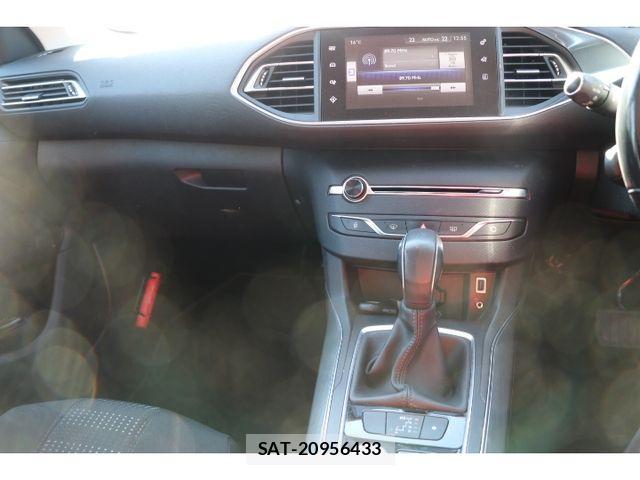 Peugeot 308 2017-07 1474207-4